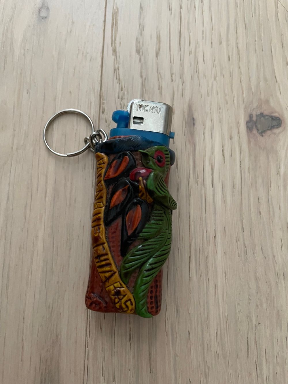 Briquet décoré