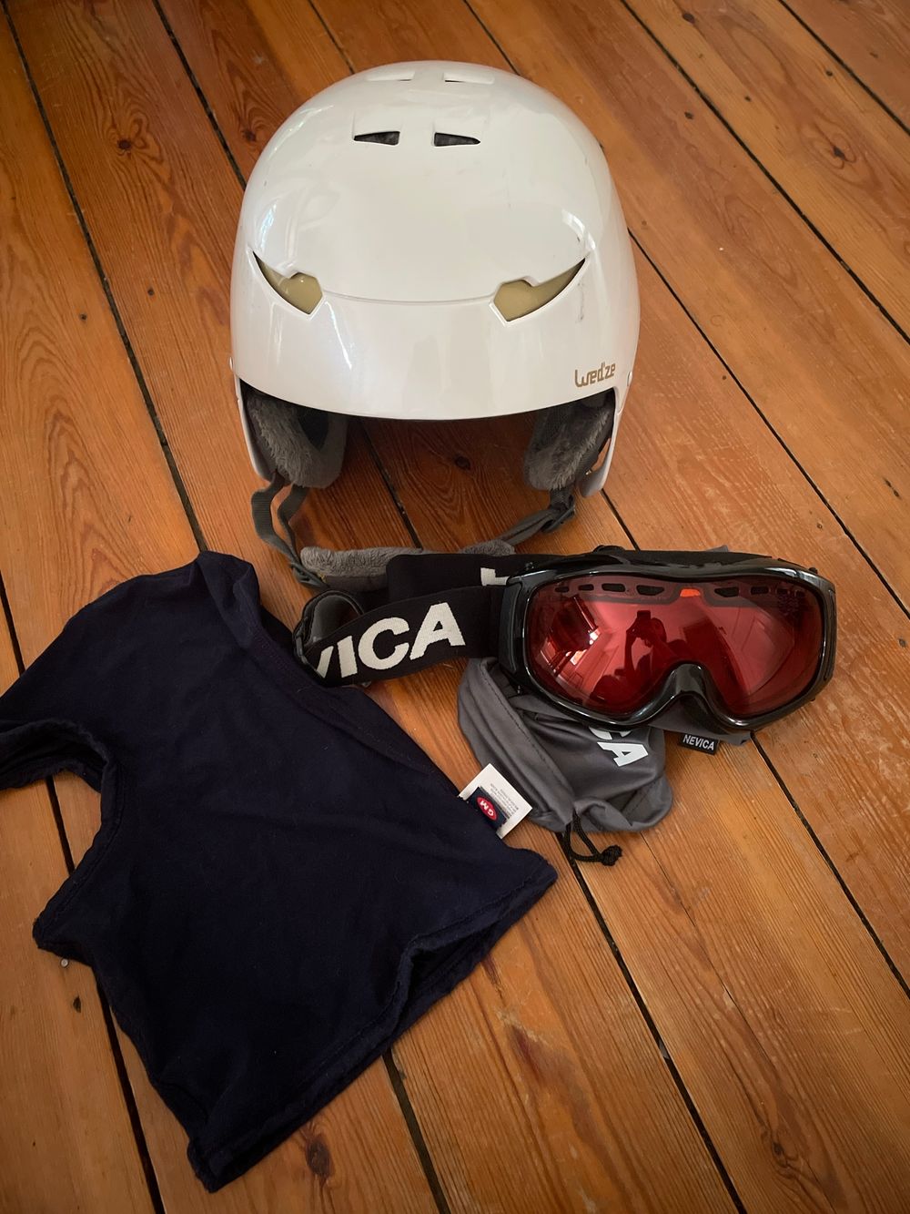 Casque de ski femme + masque et cagoule