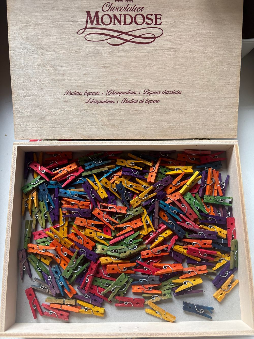 Petite pinces colorées